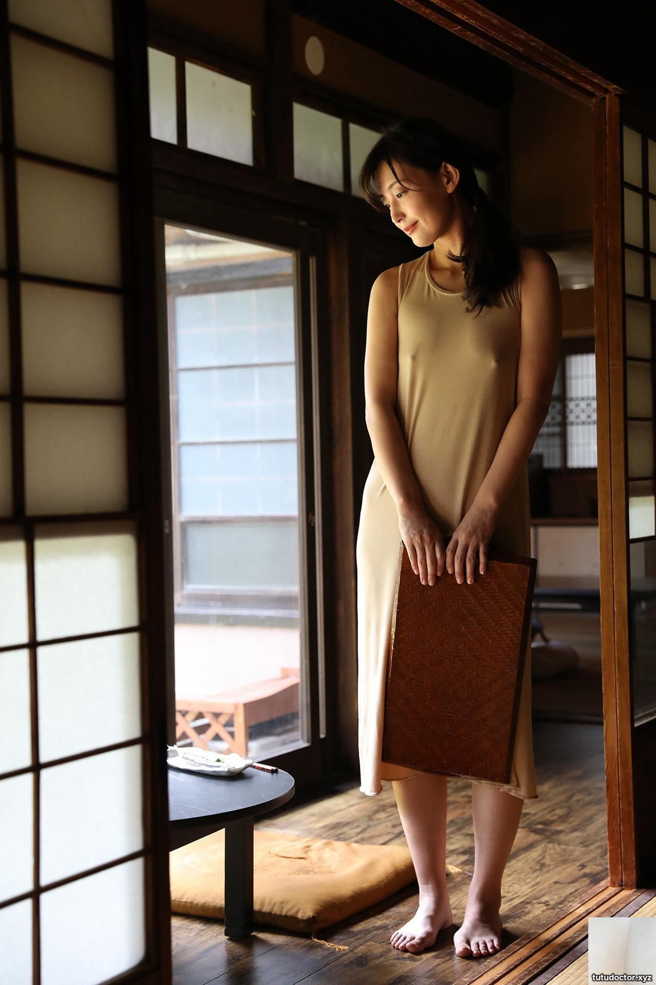 Toko Namiki Toko Namiki – My unfamiliar wife 2 · photo 50 of 89