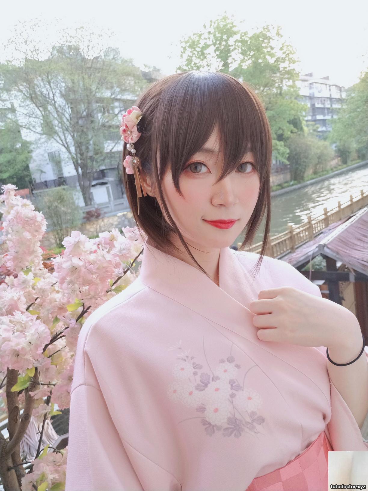 Shirogane 81 Japanese Kimono The snow-white body that cannot be · photo 22 of 40
