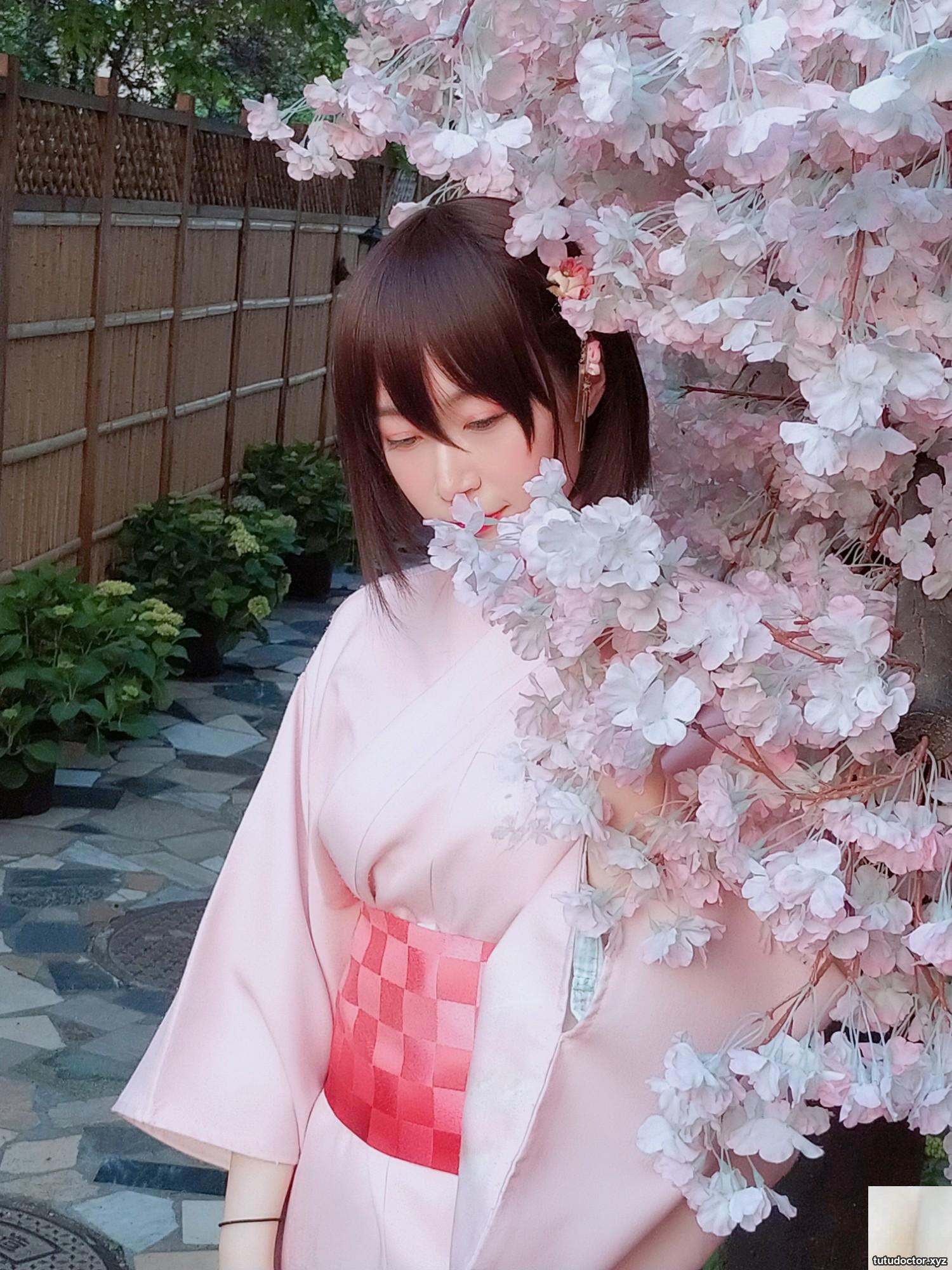 Shirogane 81 Japanese Kimono The snow-white body that cannot be · photo 32 of 40