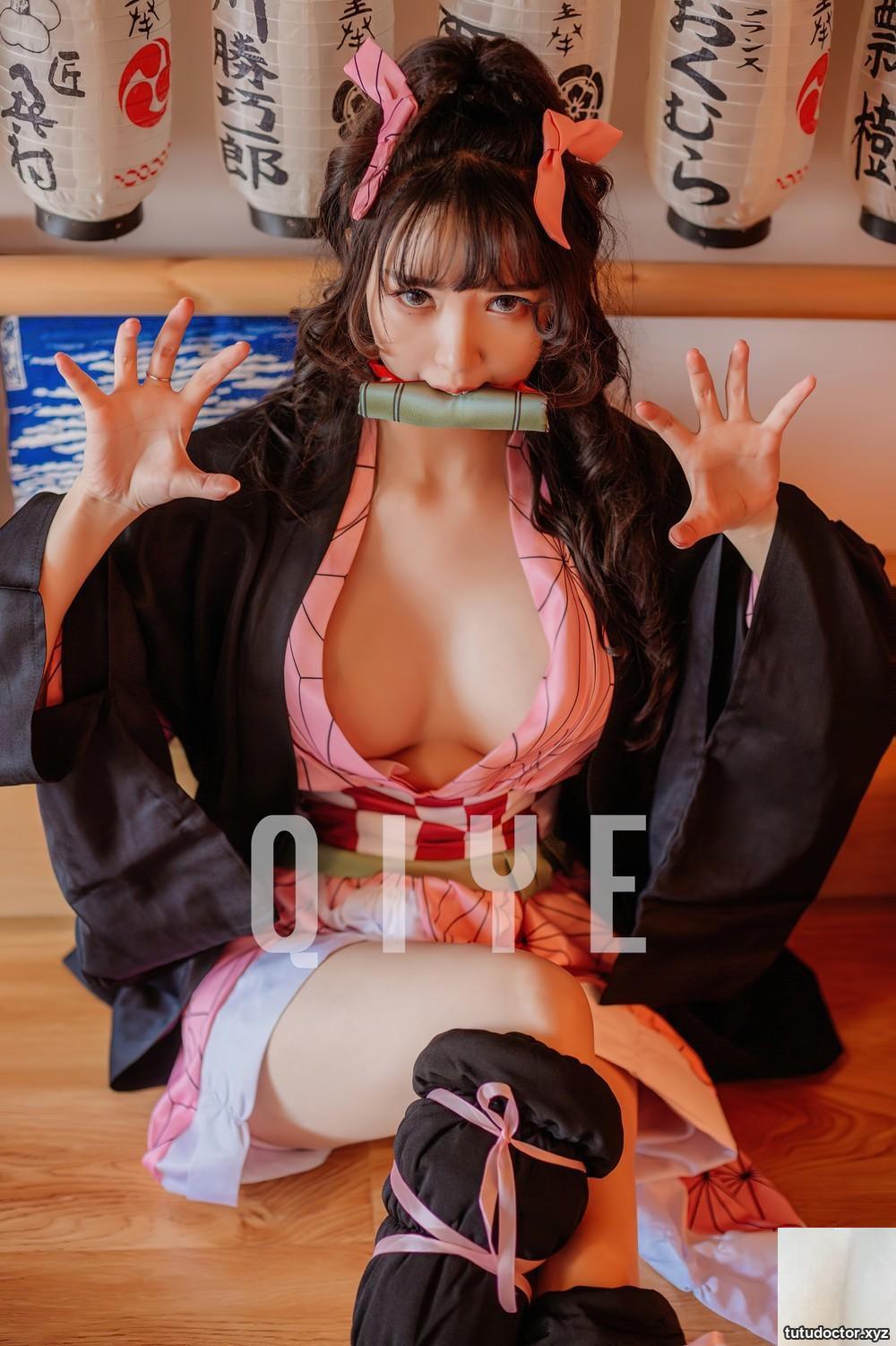 Xiaoboduo – Collection of private photos and selfies Vol.001 · photo 25 of 45