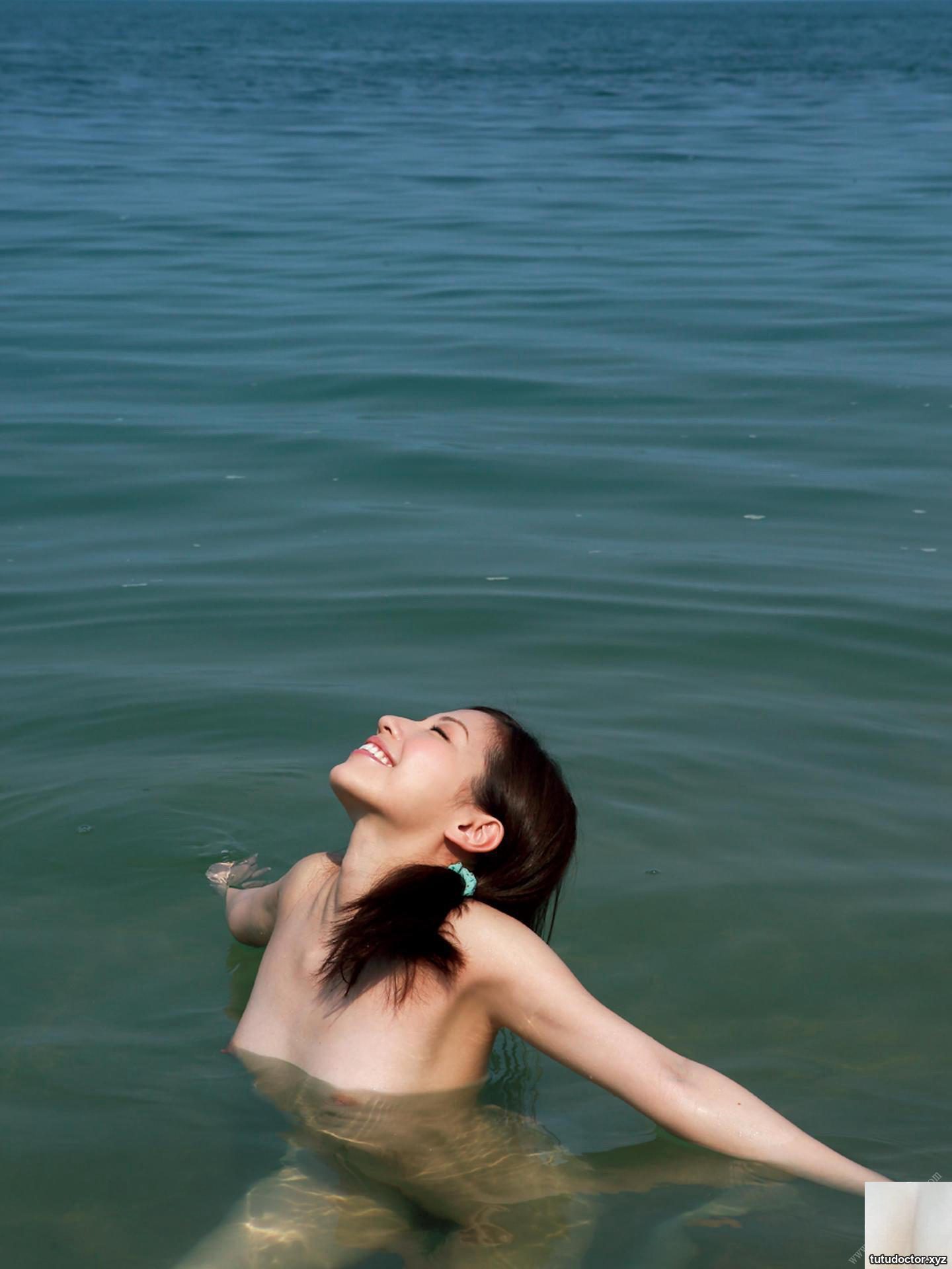 Miyuki Yokoyama Miyuki Yokoyama – fine beauty · photo 59 of 83