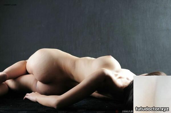 Chinese models Xiaoguai and Xiaomans private photoshoot set · photo 28 of 70