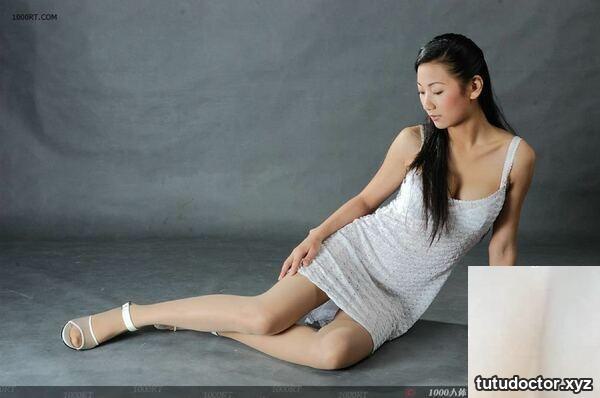 Chinese models Xiaoguai and Xiaomans private photoshoot set · photo 54 of 70