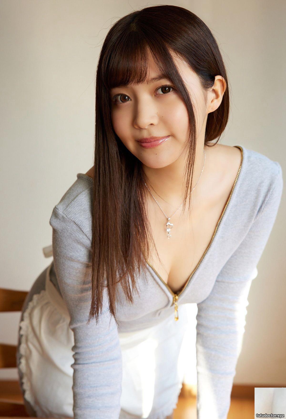 Rin Natsuki Natsuki Rin – Afternoon lust · photo 2 of 58
