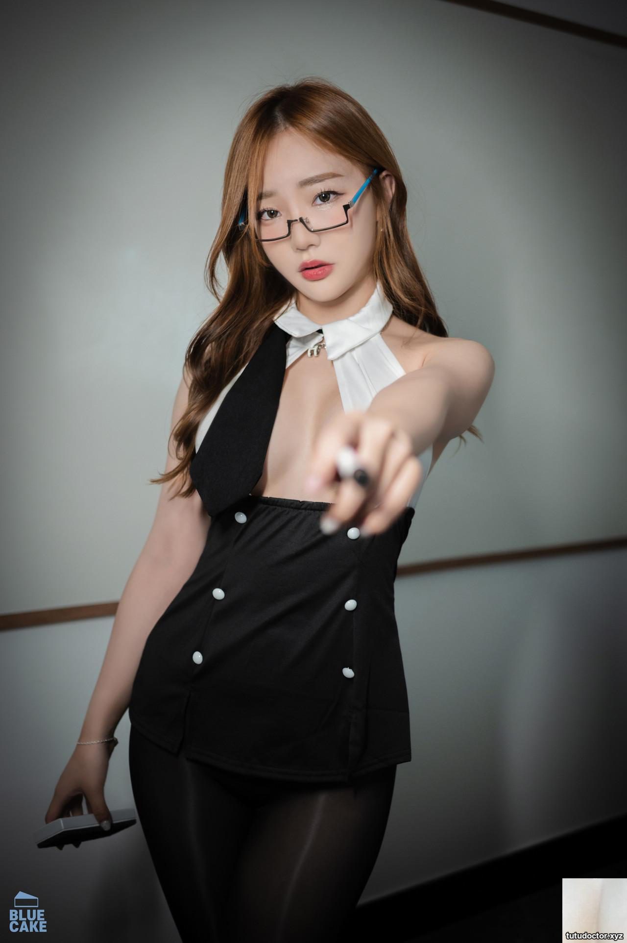 Korean hotties are too beautiful to resist: 100 points · photo 35 of 44