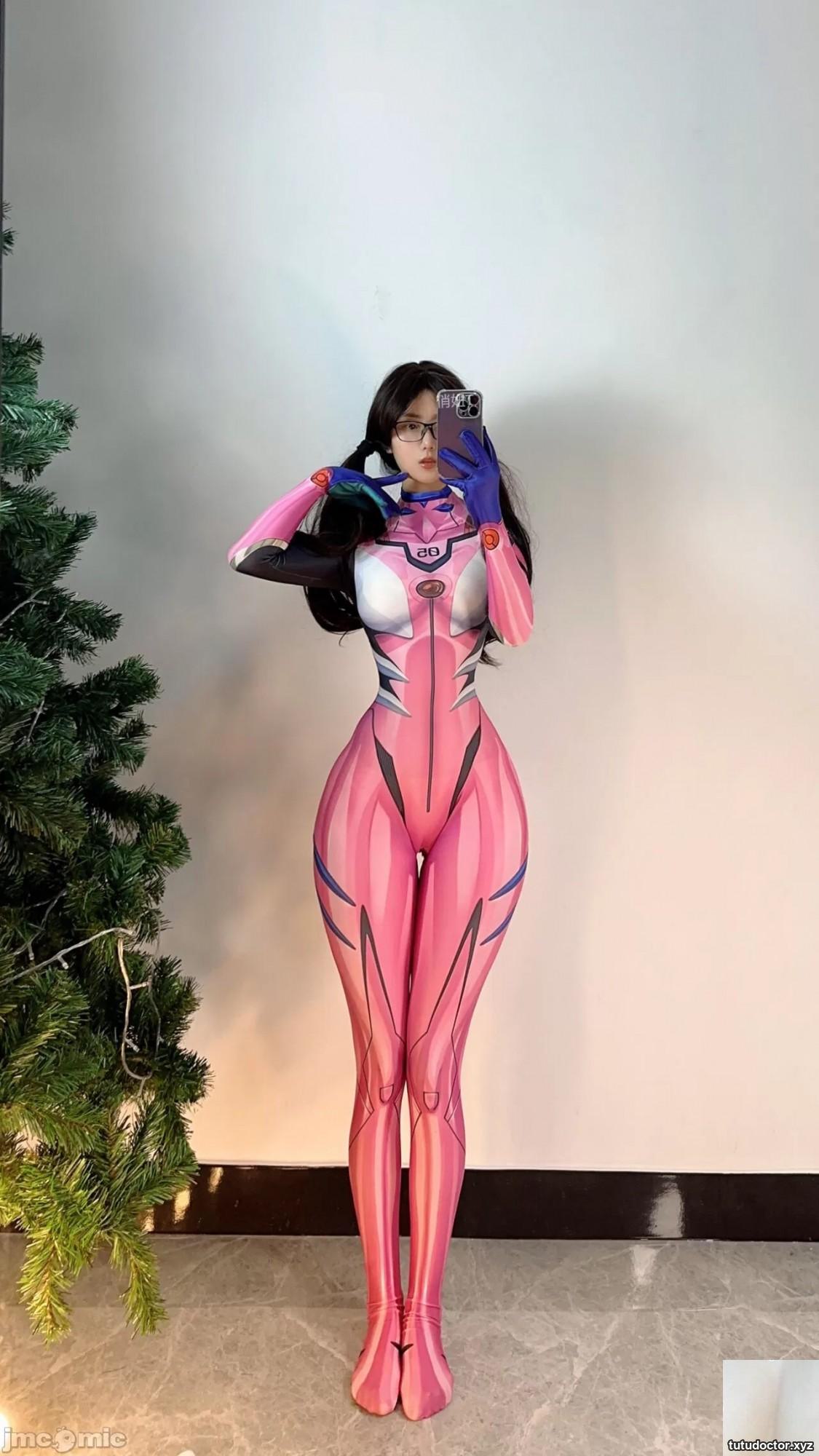 12.09 Tight bodysuit + Xiao Xiaochun · photo 8 of 34