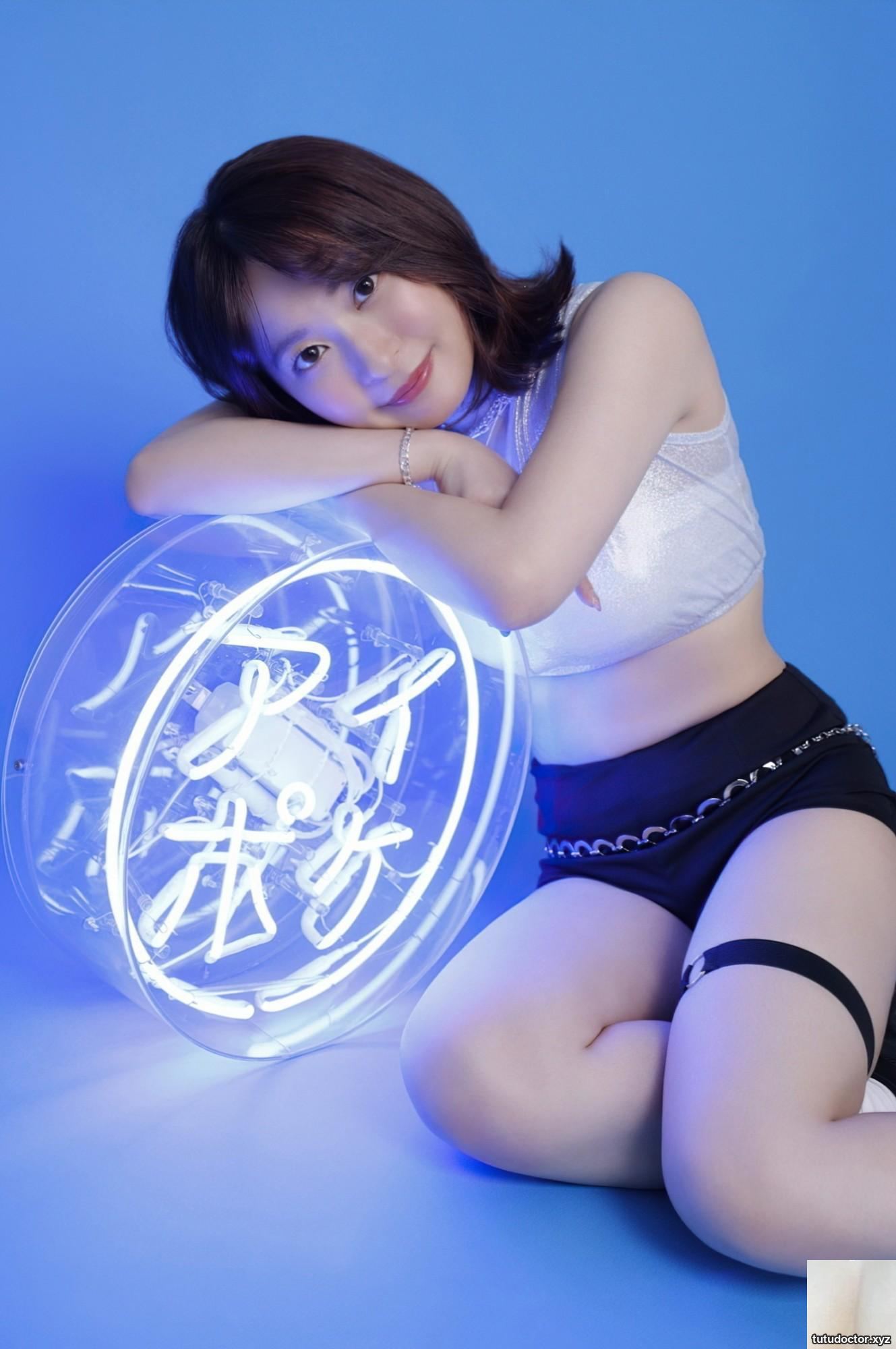 We are IdeaPocket！ Special Photo Book 02 · photo 35 of 88