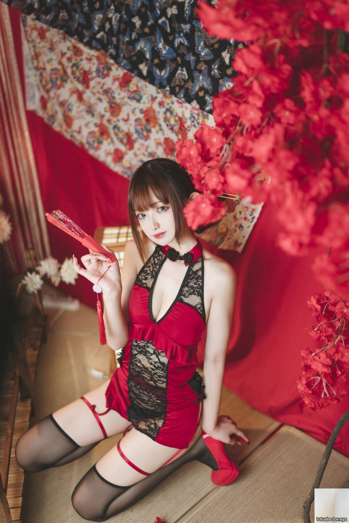 Fengjiang Shaohua Cheongsam · photo 4 of 38