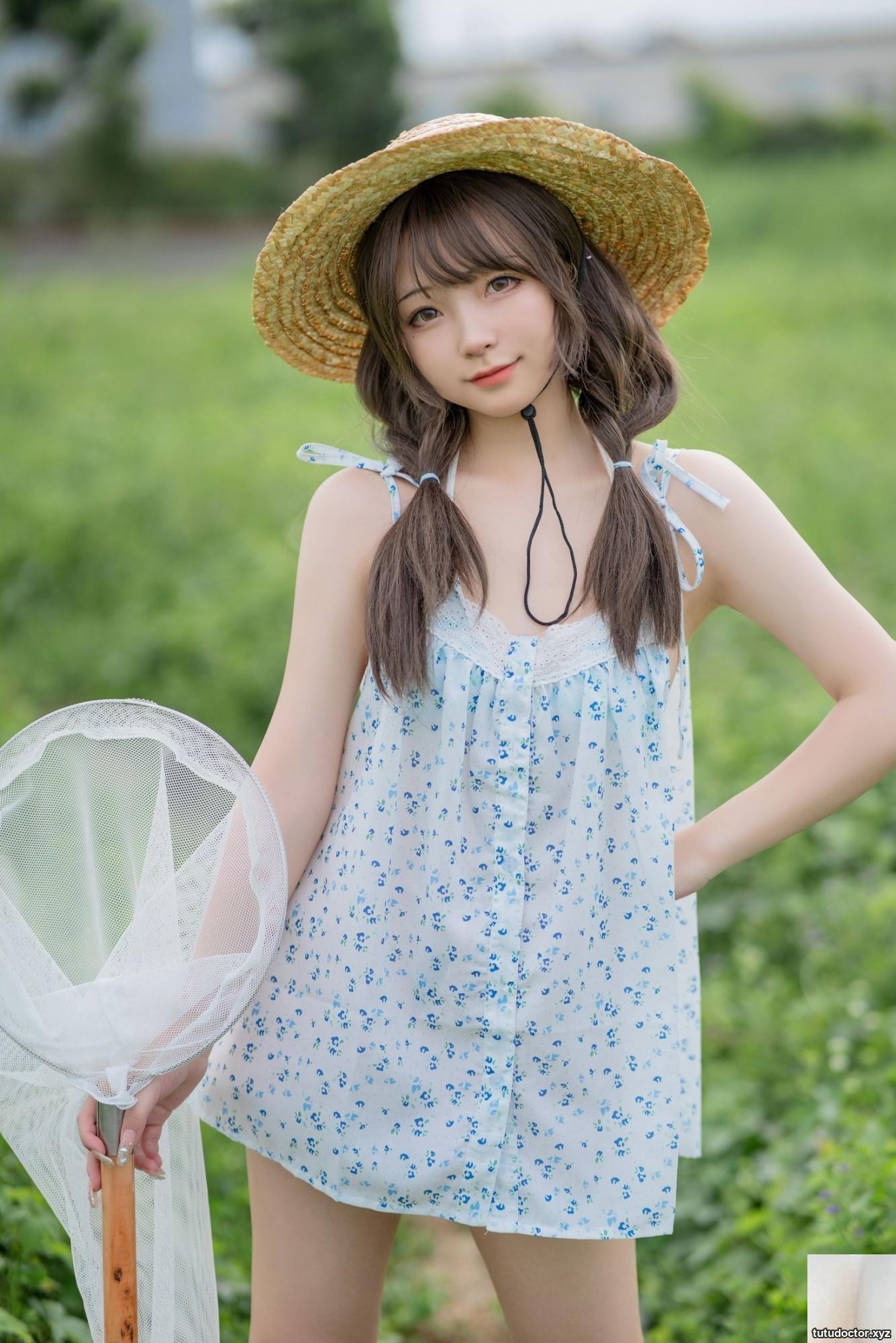 Flower Bell Field · photo 8 of 40