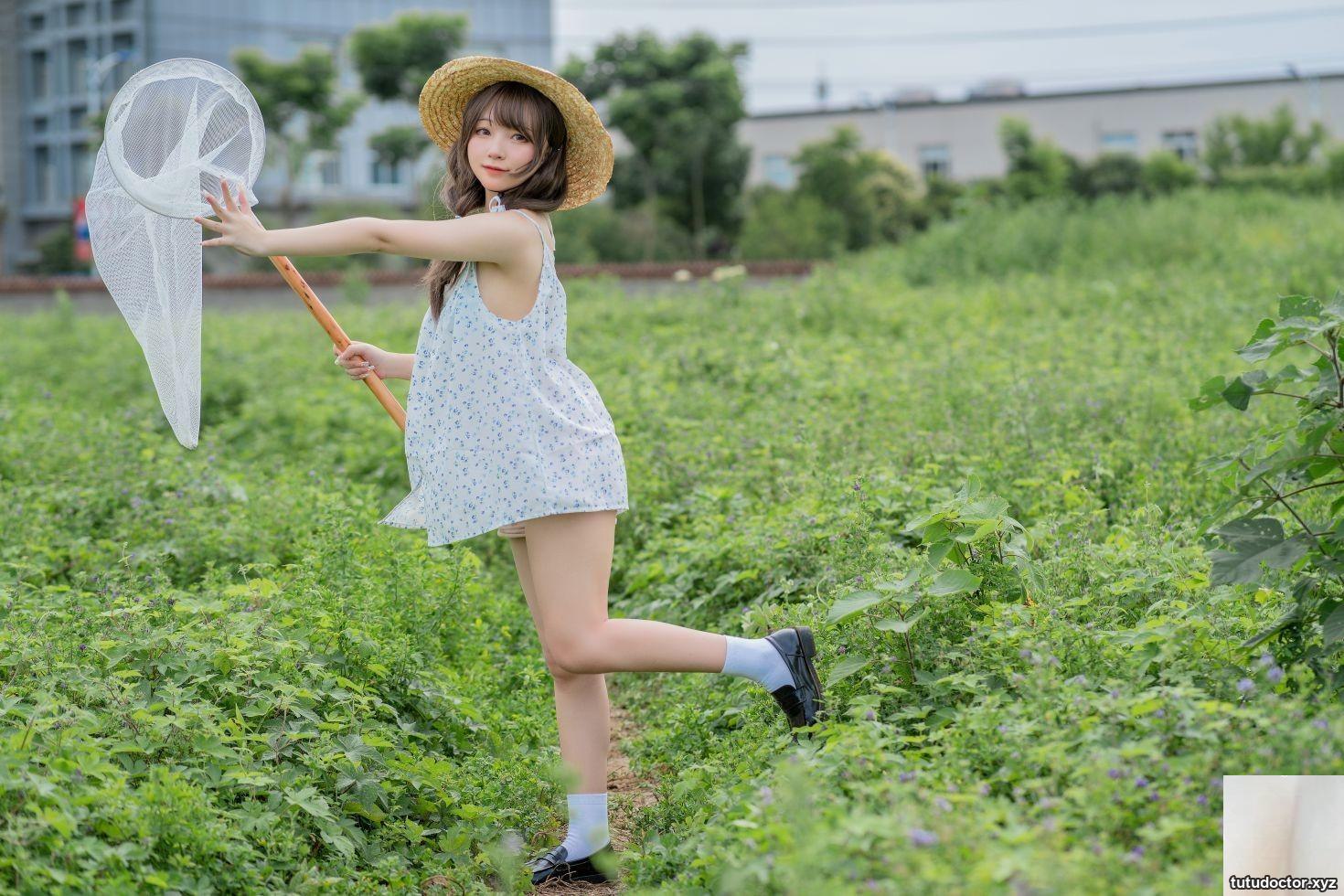 Flower Bell Field · photo 10 of 40