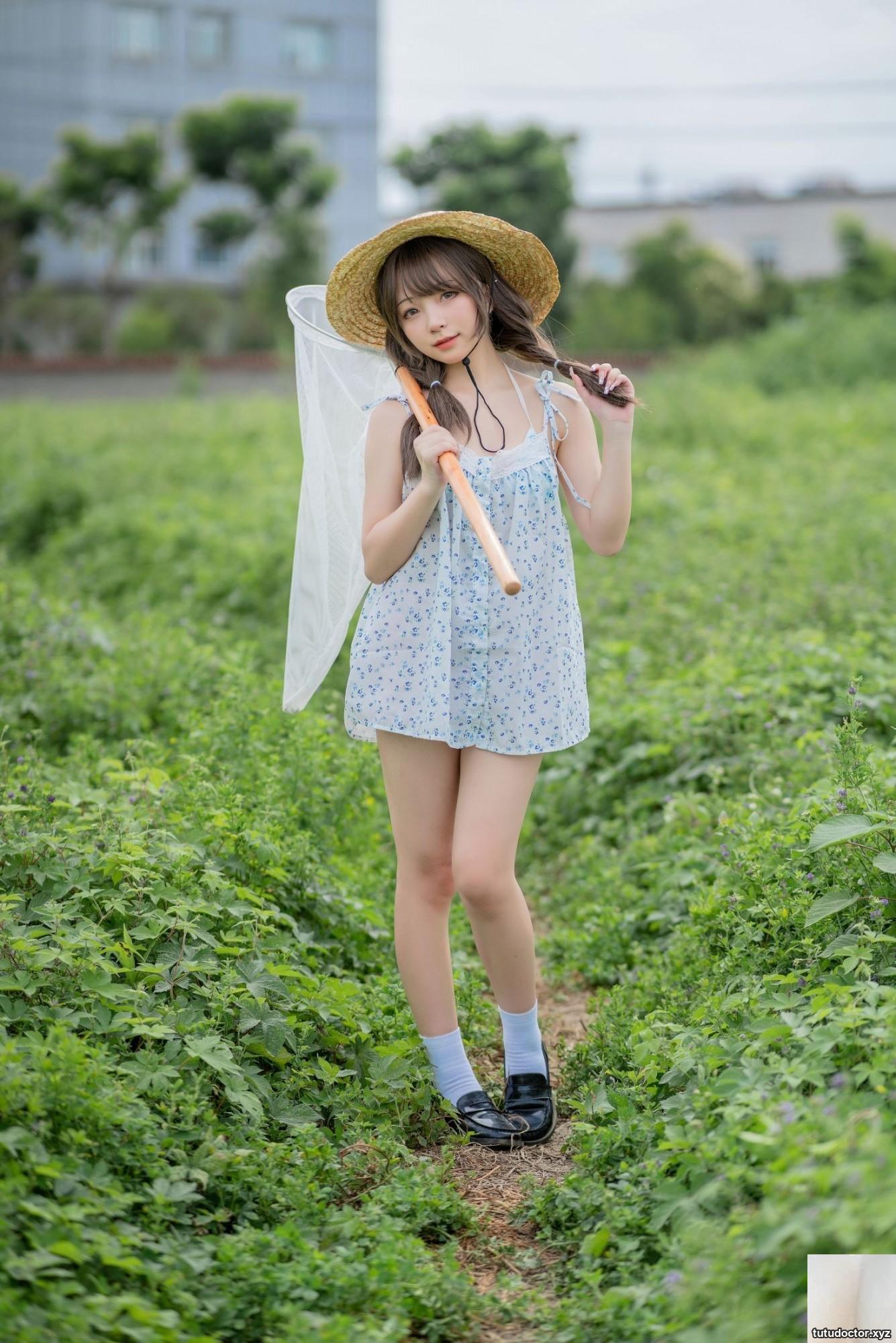 Flower Bell Field · photo 28 of 40