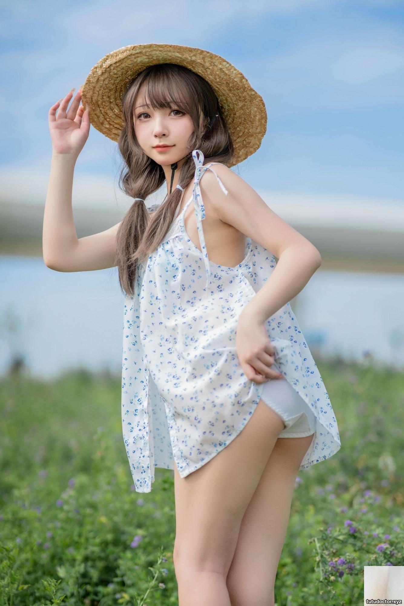 Flower Bell Field · photo 32 of 40