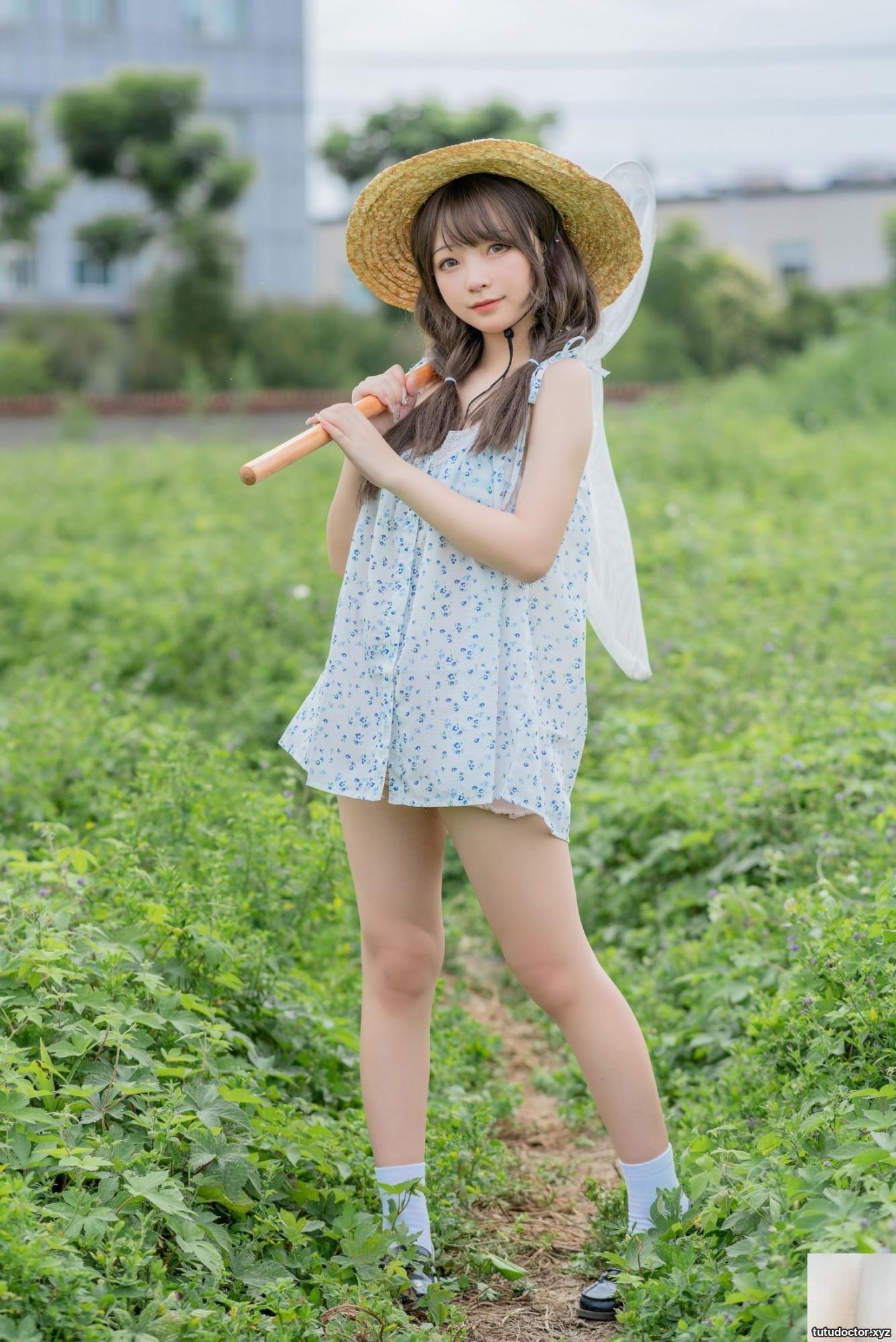Flower Bell Field · photo 34 of 40