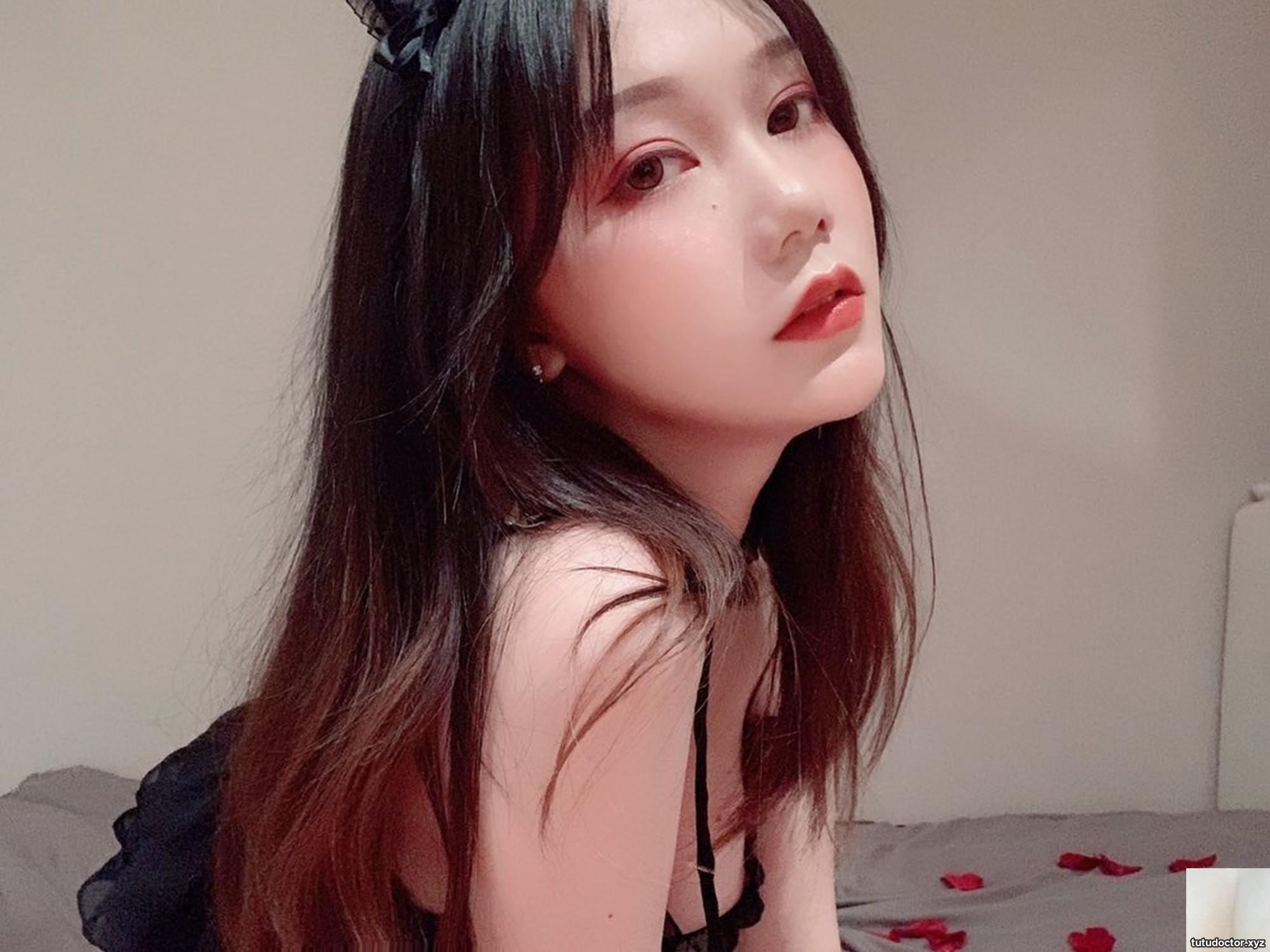(Han Yaqian) Twitter Collection1 (47P)