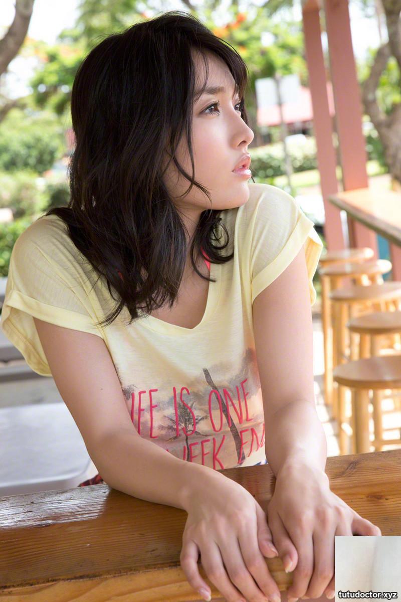 Sexy daily life under temperament · photo 5 of 66