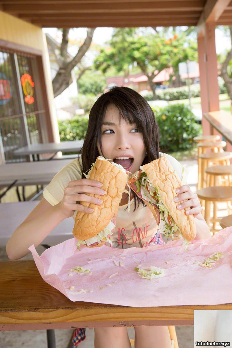 Sexy daily life under temperament · photo 8 of 66