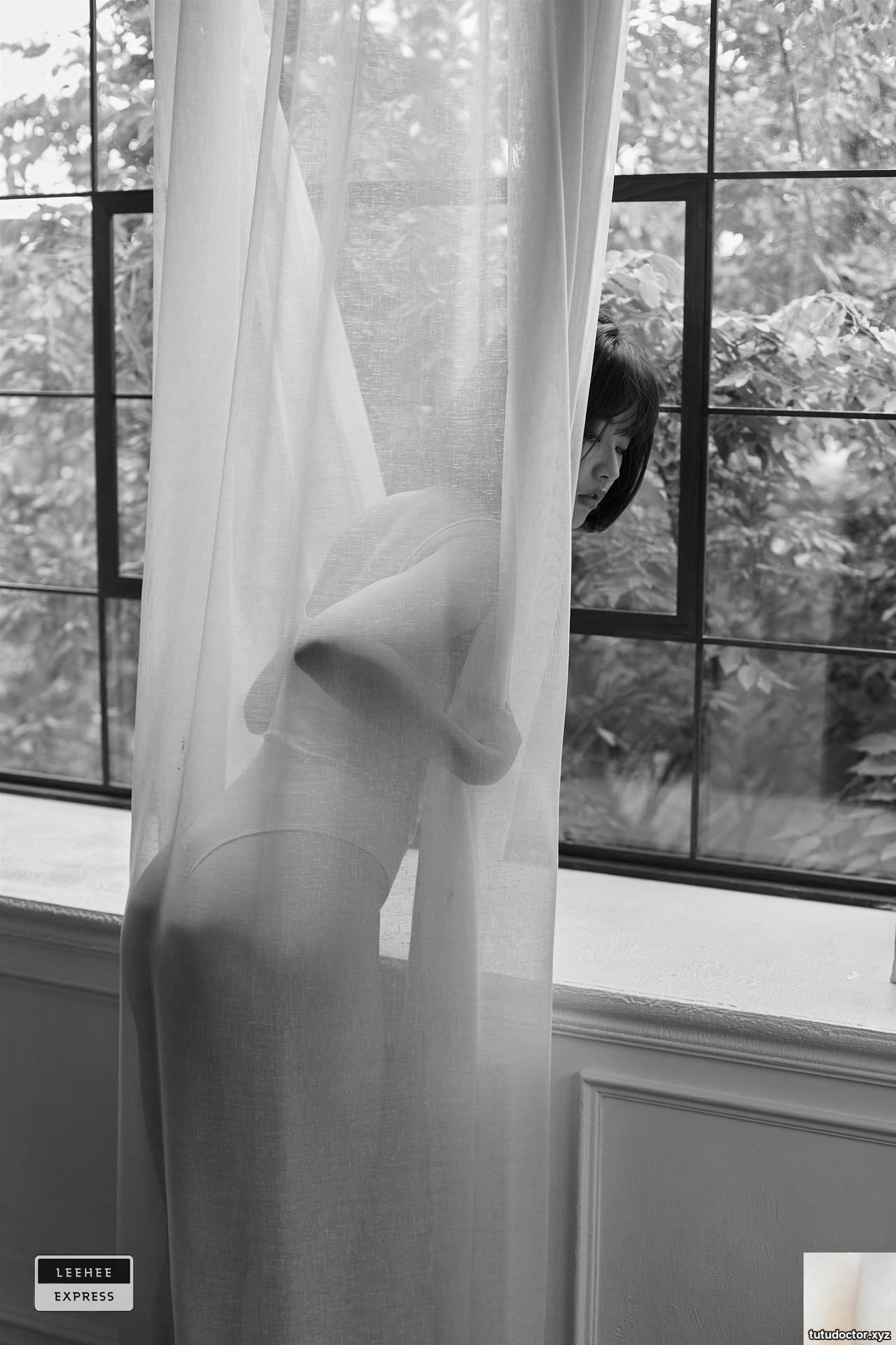 I cant stand the full and beautiful breasts scene · photo 19 of 53