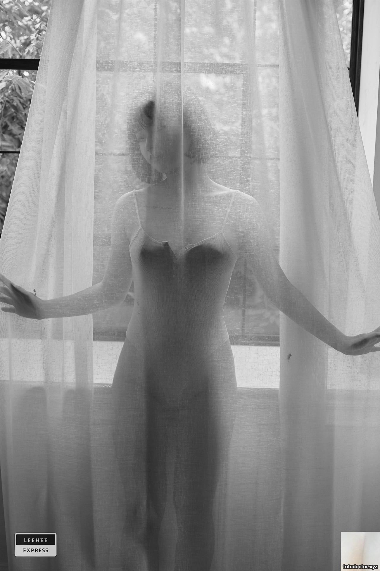 I cant stand the full and beautiful breasts scene · photo 20 of 53