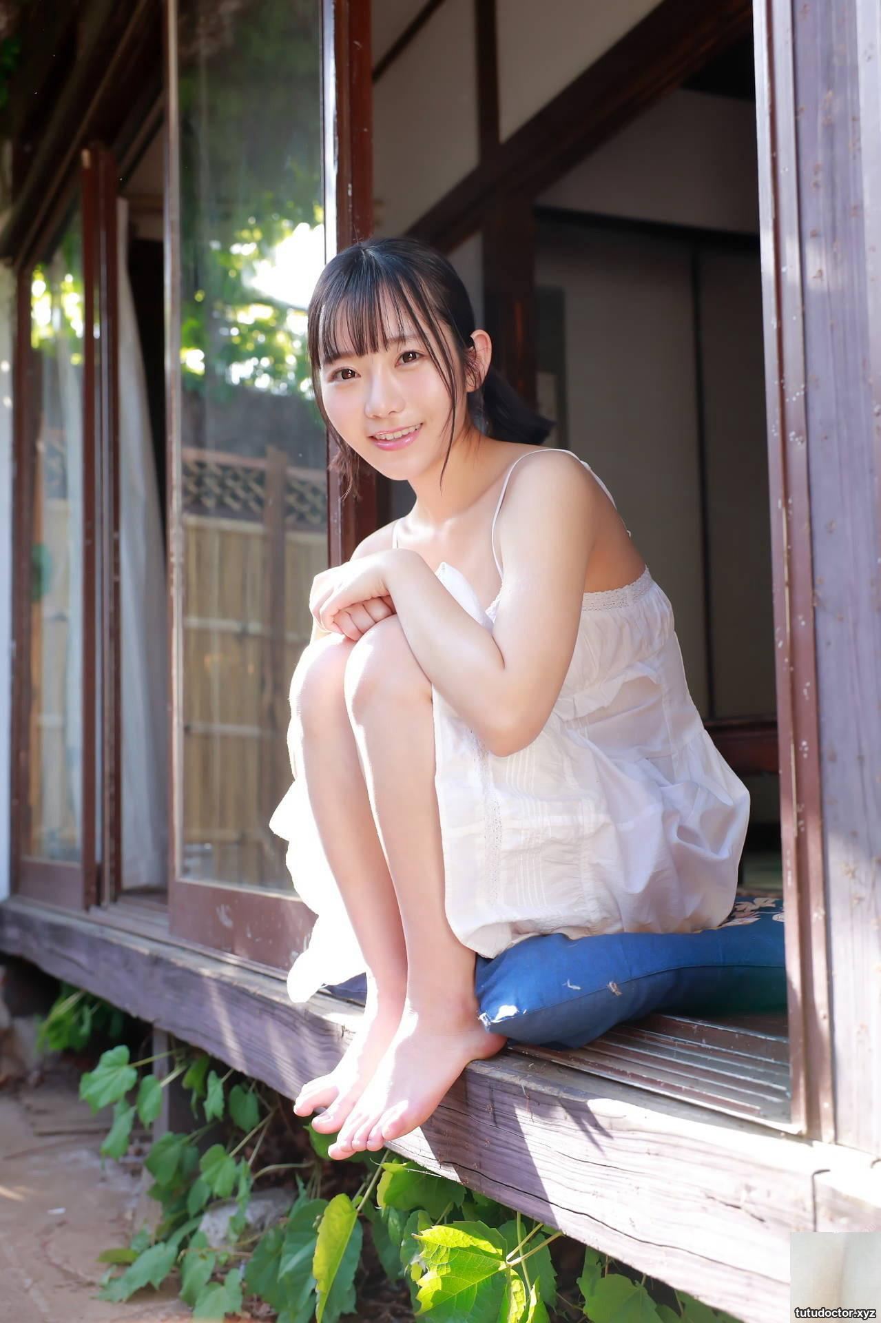Yui Shirasaka Shirasaka Yui – Born in Tanabata Tanabata · photo 54 of 87