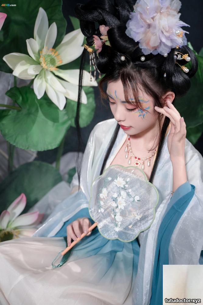 cosplay explosive girl Meow Xiaoji VIP welfare sticker – Yue · photo 39 of 76