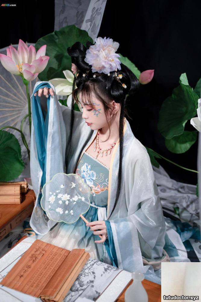 cosplay explosive girl Meow Xiaoji VIP welfare sticker – Yue · photo 43 of 76