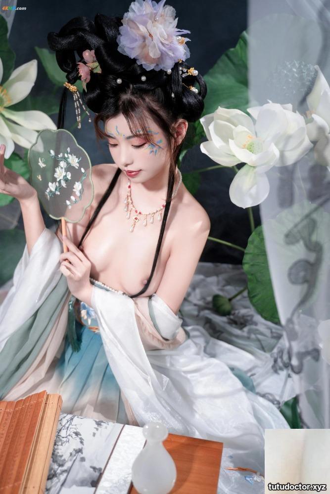 cosplay explosive girl Meow Xiaoji VIP welfare sticker – Yue · photo 52 of 76