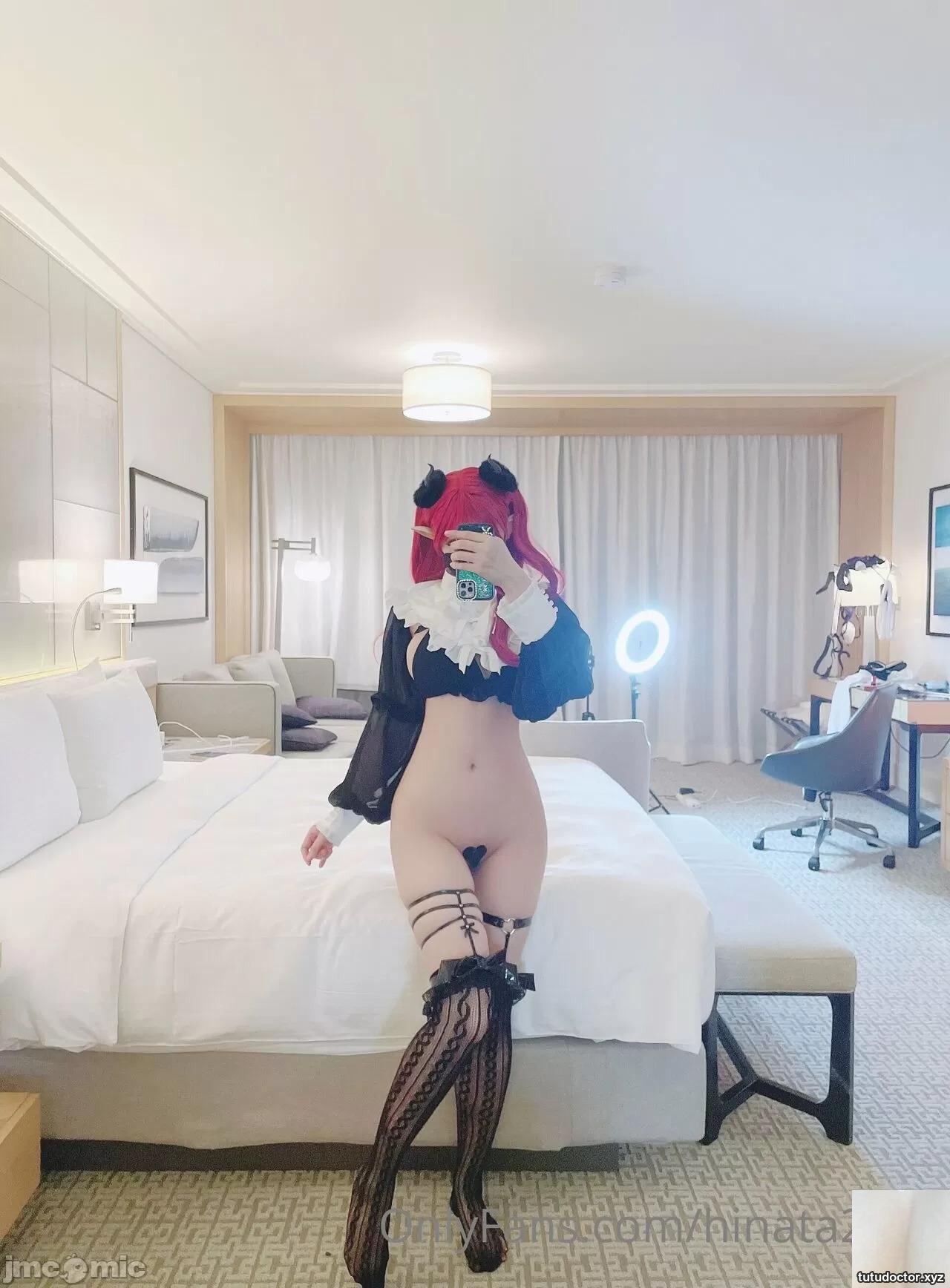Hinata2000 – Rizu-kyun+Artoria Alter (39 · photo 2 of 39