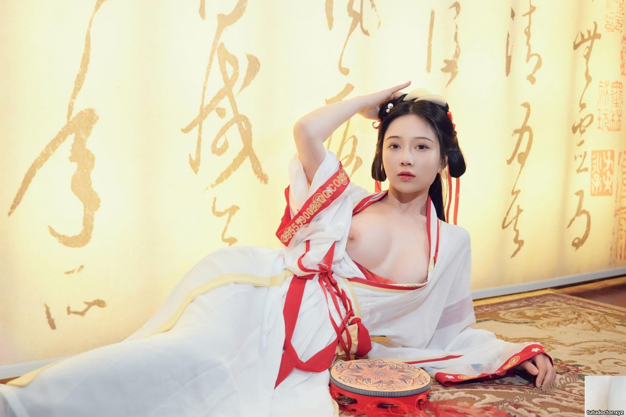 Nian Nian – Ru Meng Ling · photo 33 of 42