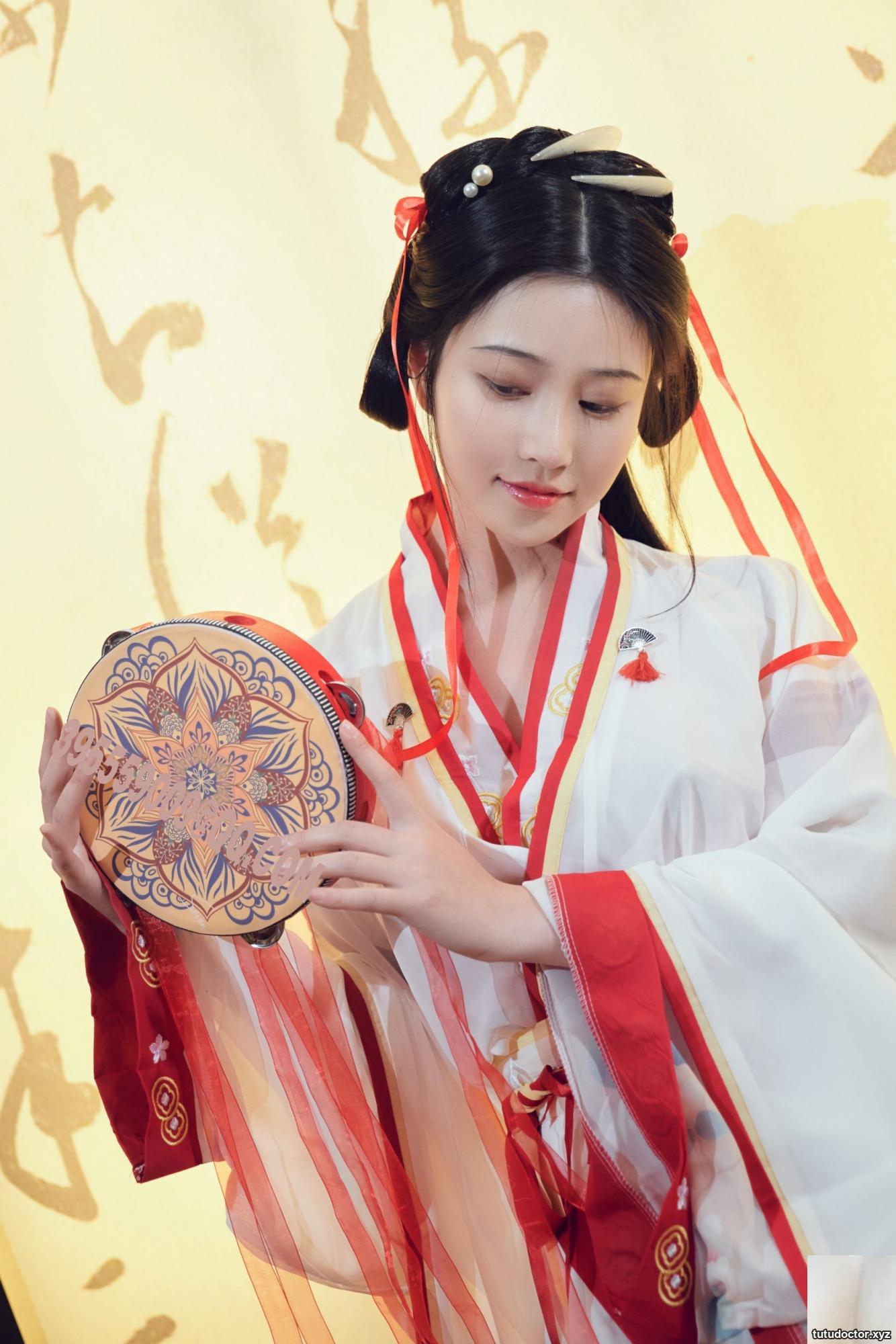Nian Nian – Ru Meng Ling · photo 35 of 42