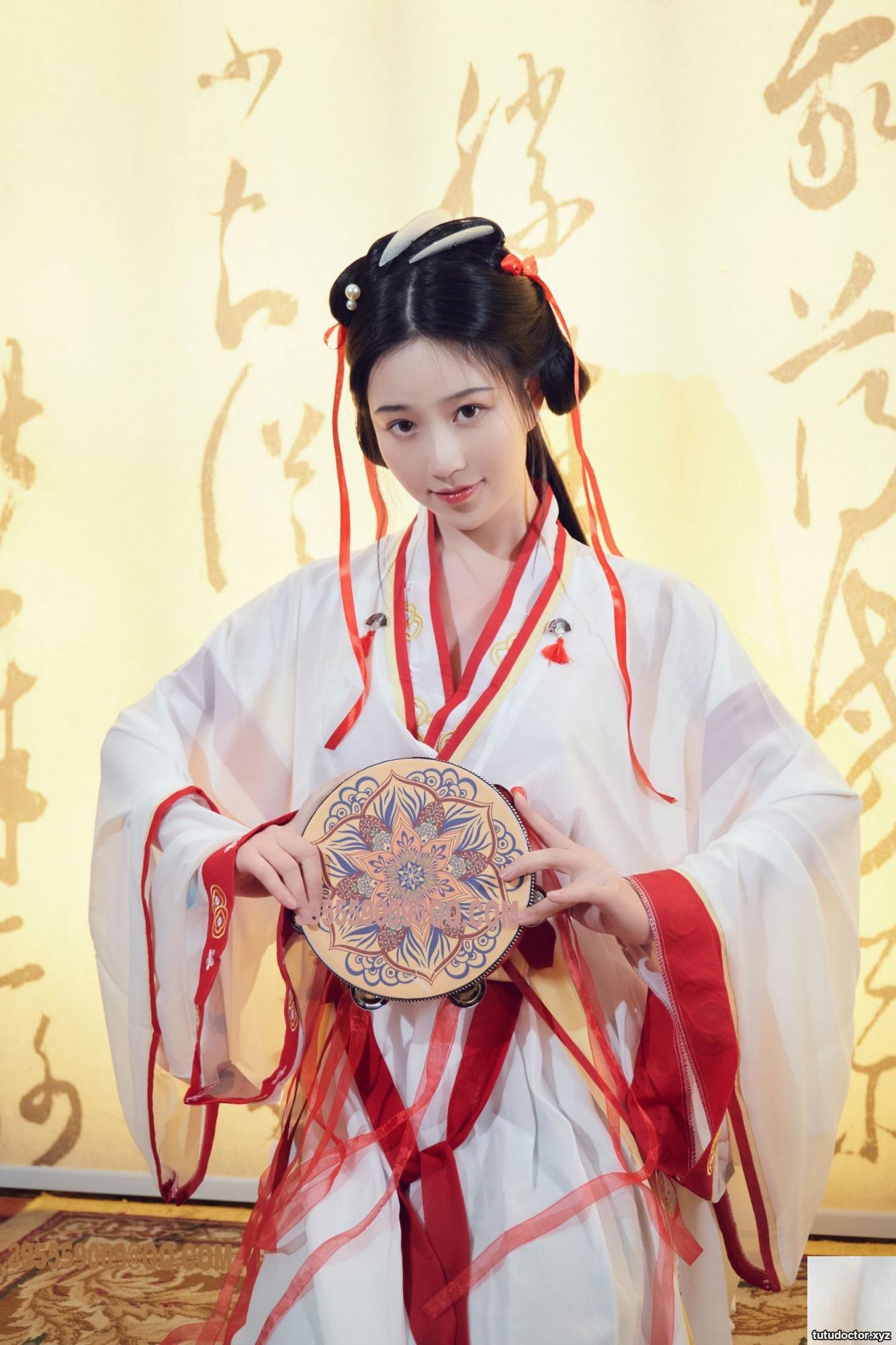 Nian Nian – Ru Meng Ling · photo 36 of 42