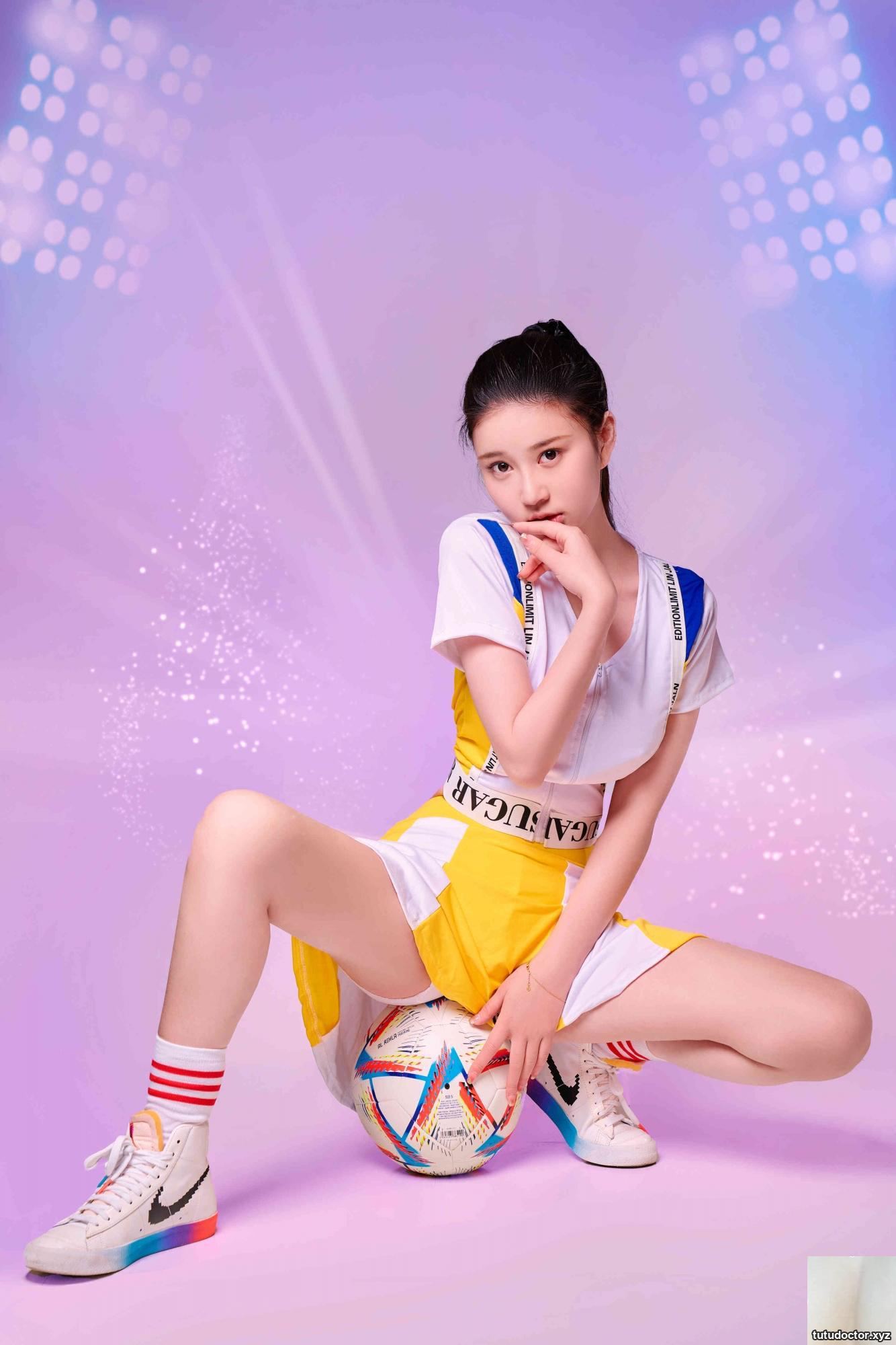 Nnian – World Cup Bei · photo 24 of 30