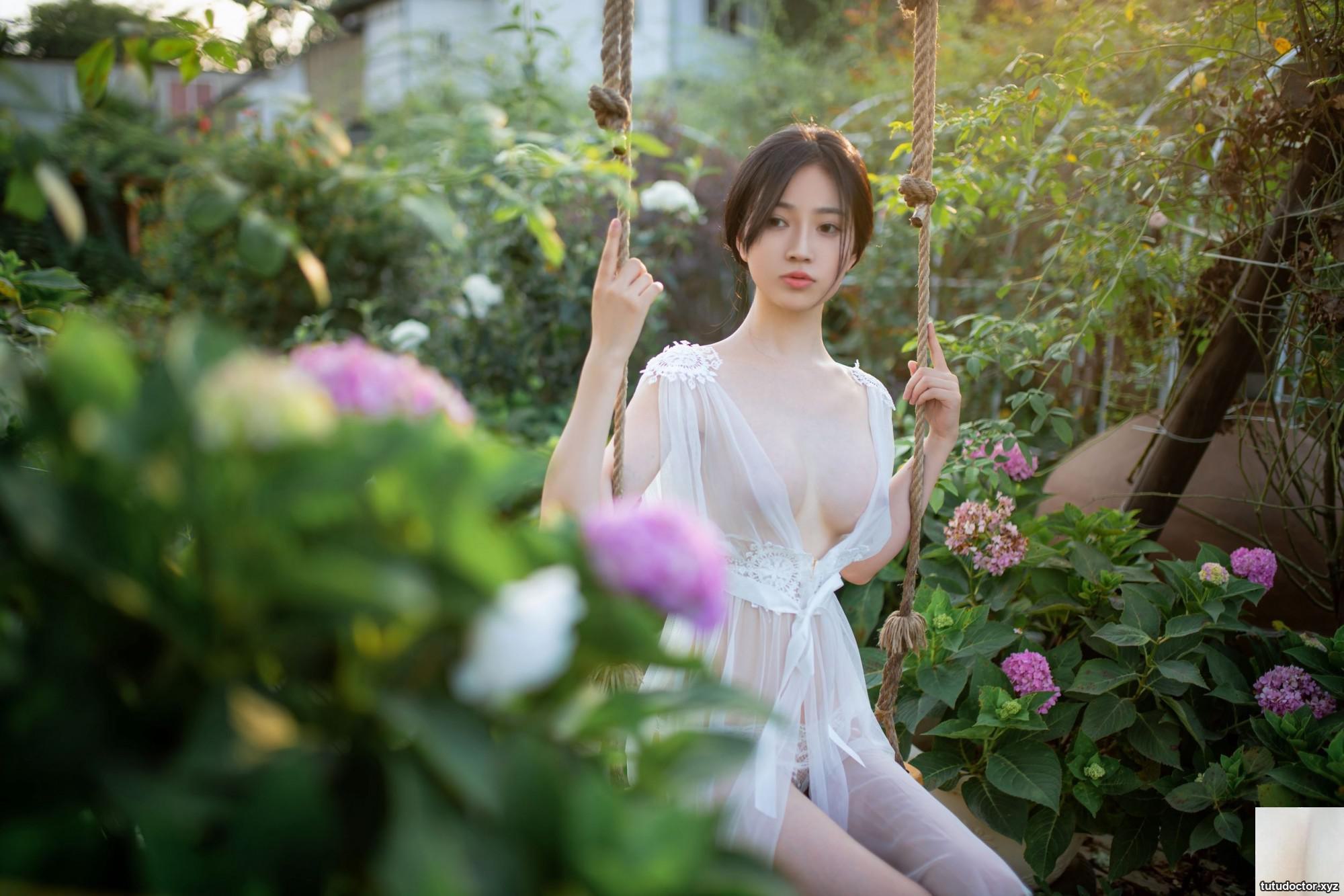 Nian Nian – Daughter of the Gods · photo 3 of 40