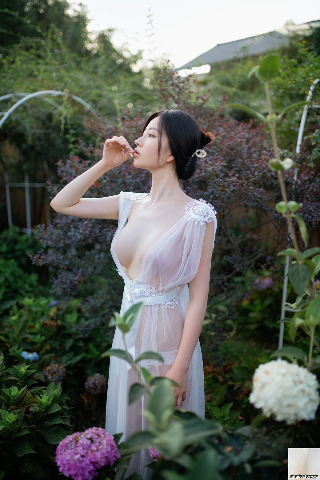 Nian Nian – Daughter of the Gods · photo 6 of 40