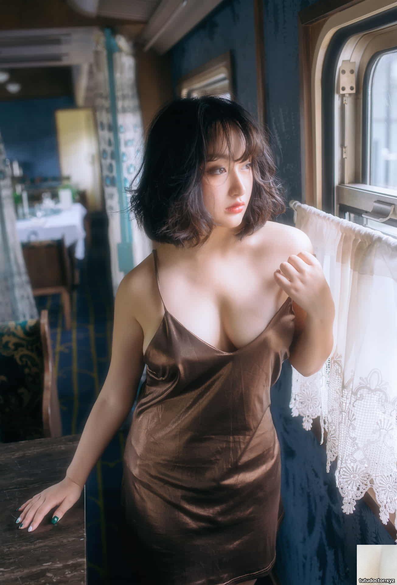 Super Beautiful Model-Train Photo · photo 12 of 28