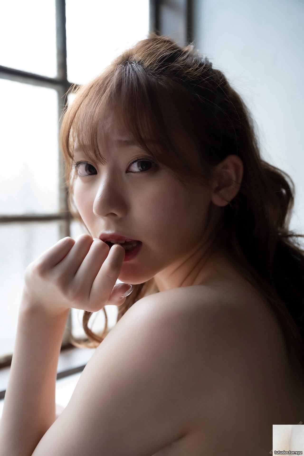 Fua Kaede Kaede Fua – First Love · photo 46 of 60