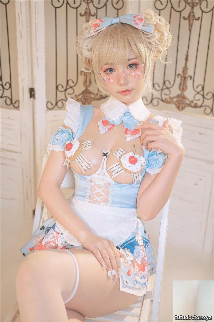 (Online collection) Explosive Girl Meow Xiaoji “Secret Tea Party” (44P)