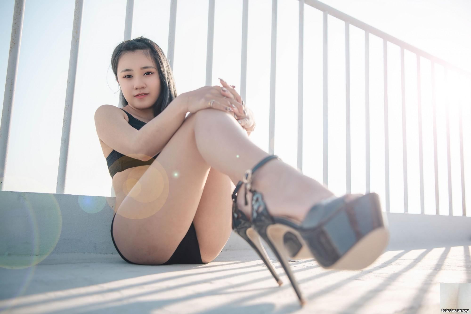 Han Tang Photo Album 2 · photo 3 of 82