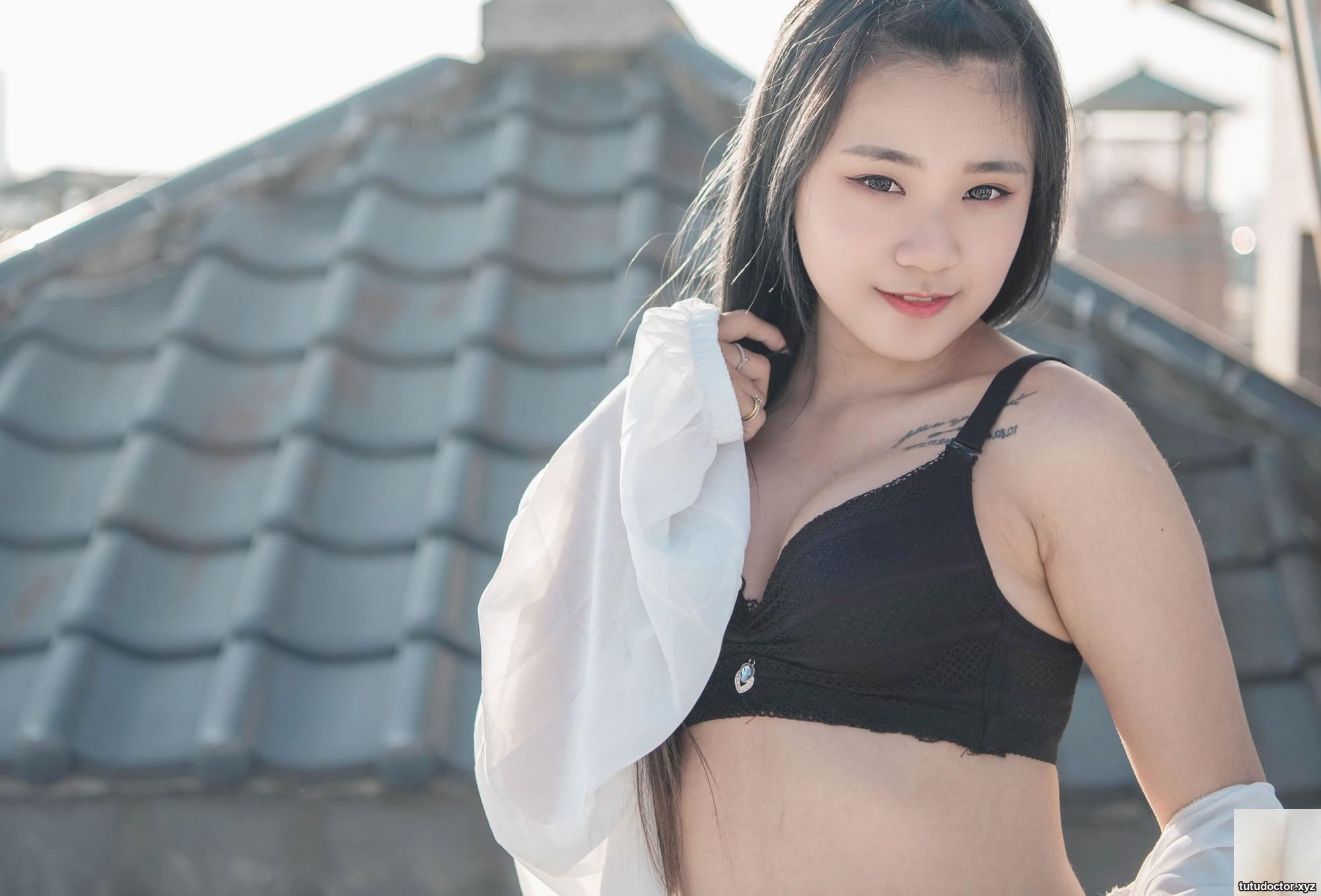 Han Tang Photo Album 2 · photo 10 of 82