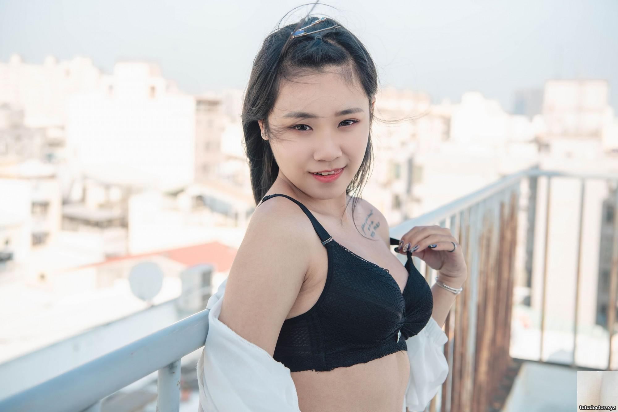 Han Tang Photo Album 2 · photo 12 of 82