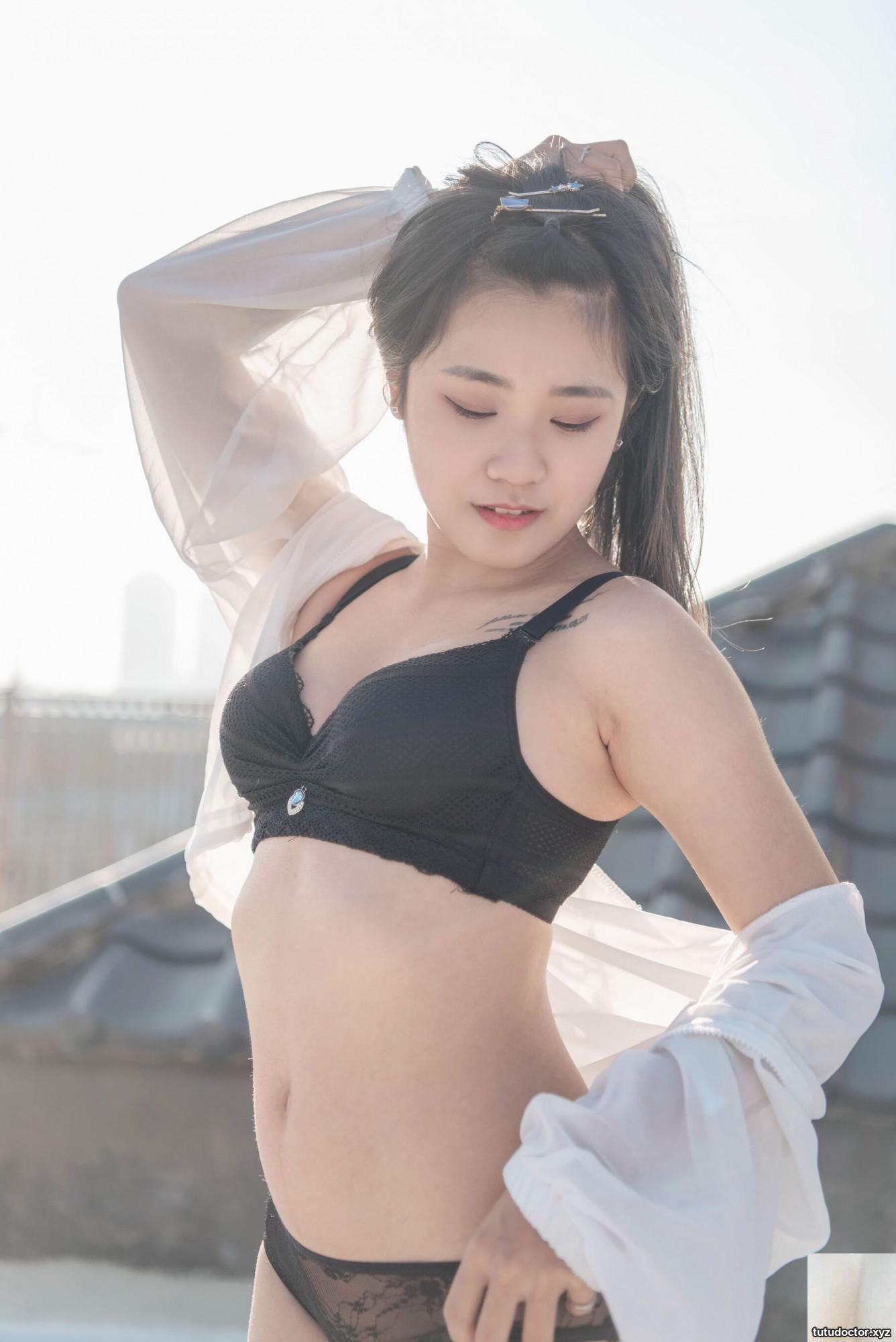Han Tang Photo Album 2 · photo 63 of 82