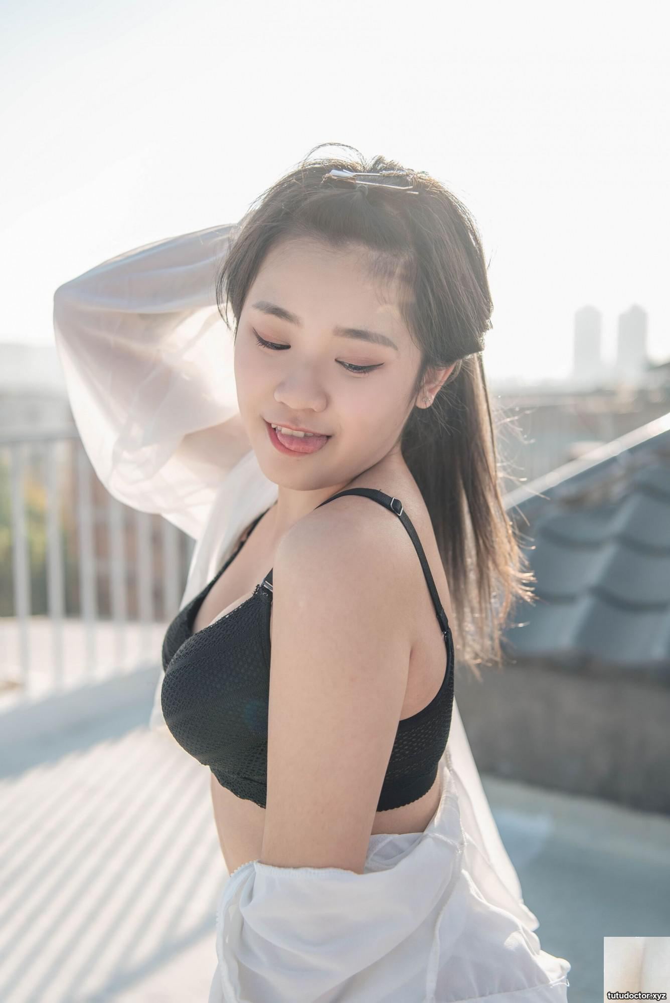 Han Tang Photo Album 2 · photo 65 of 82