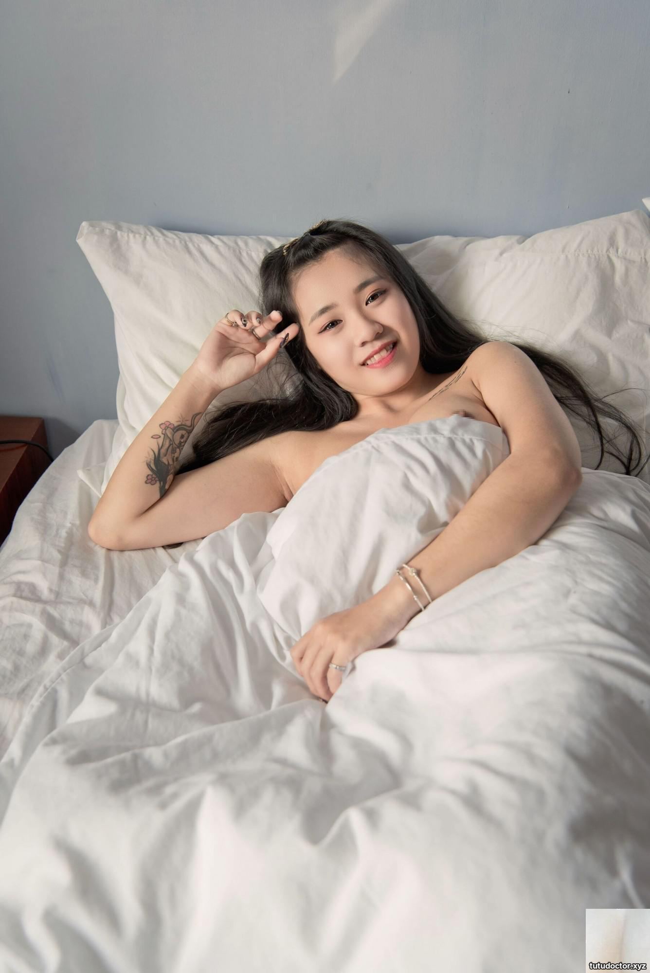 Han Tang Photo Album 2 · photo 78 of 82