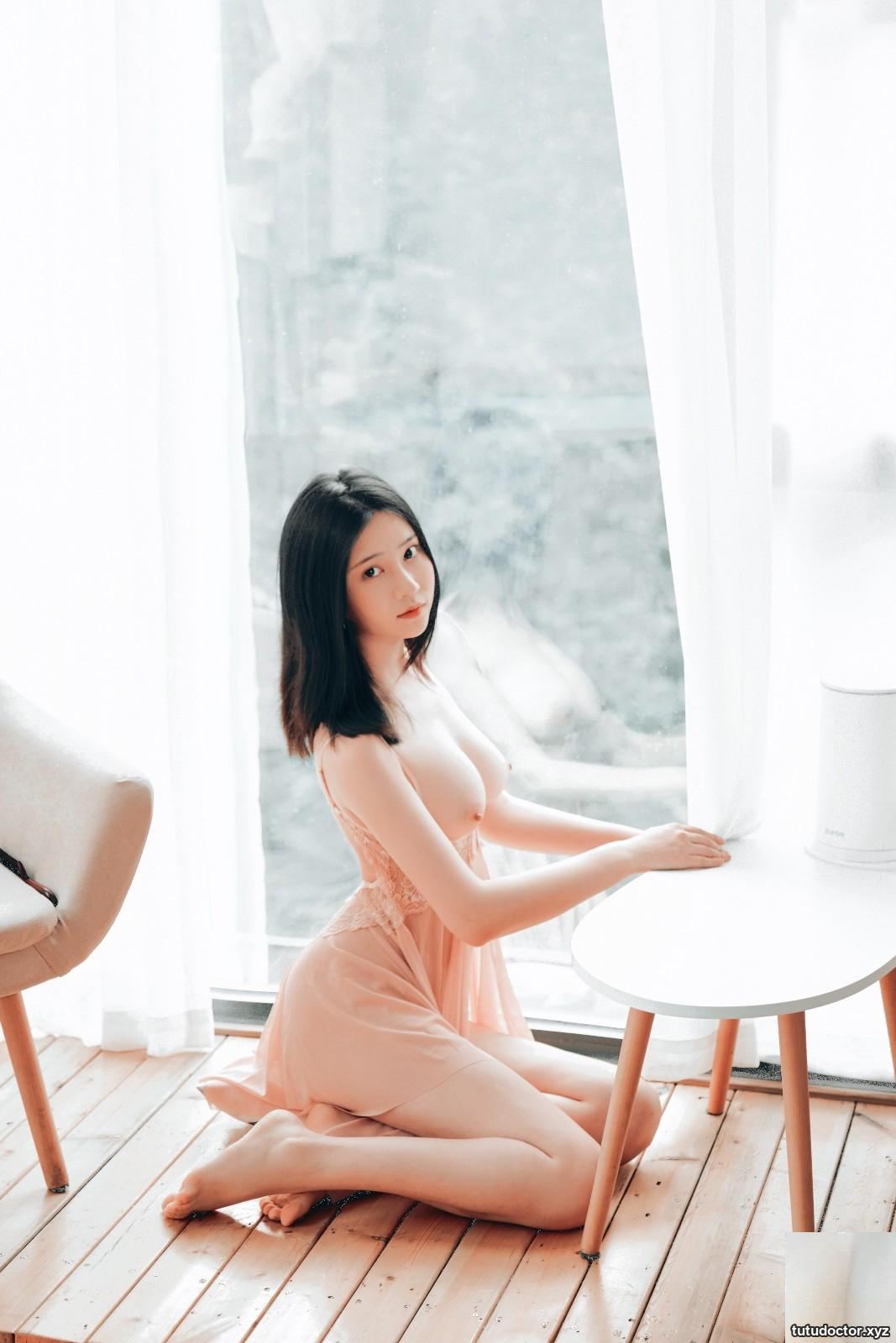Nnian – Pajamas Ambiguous · photo 23 of 40
