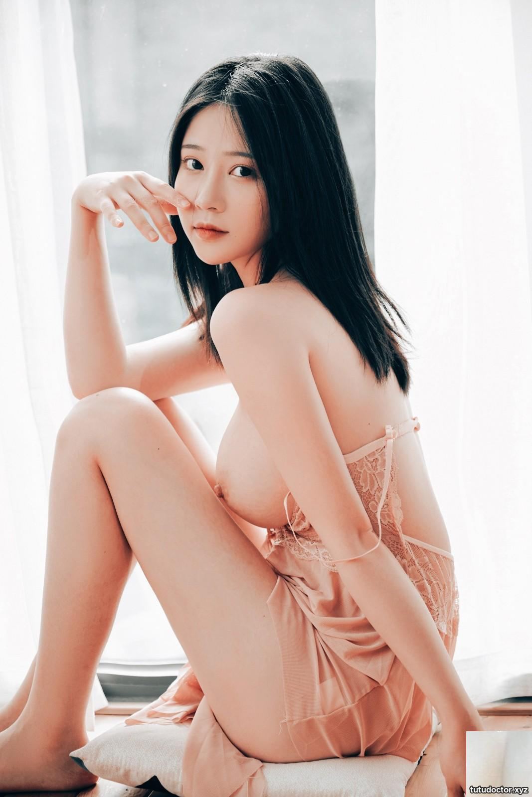 Nnian – Pajamas Ambiguous · photo 37 of 40