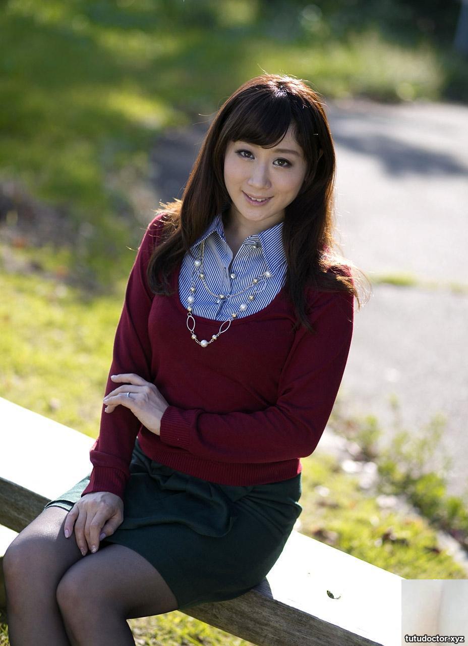 Yuu Kawakami Yuu Kawakami Erotic Mature Married Woman (35P)