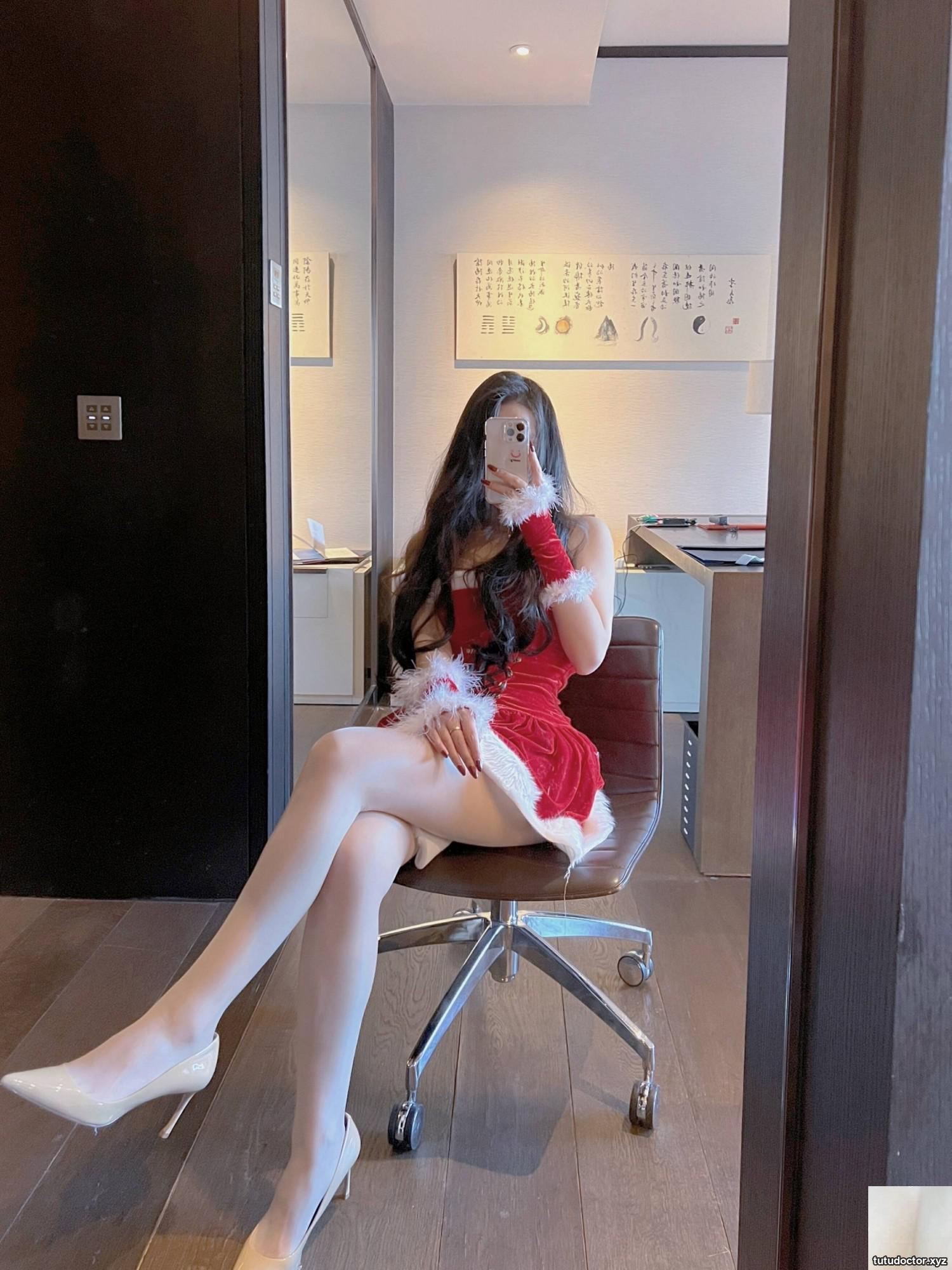 (Online collection) Welfare girl An Qiaoqiaoer’s “New Year’s Eve” VIP exclusive (111P