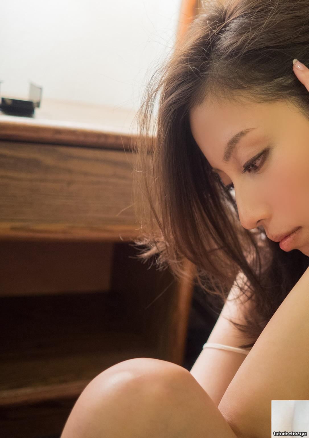 Miyuki Yokoyama retirement commemorative nude photo collection · photo 17 of 55
