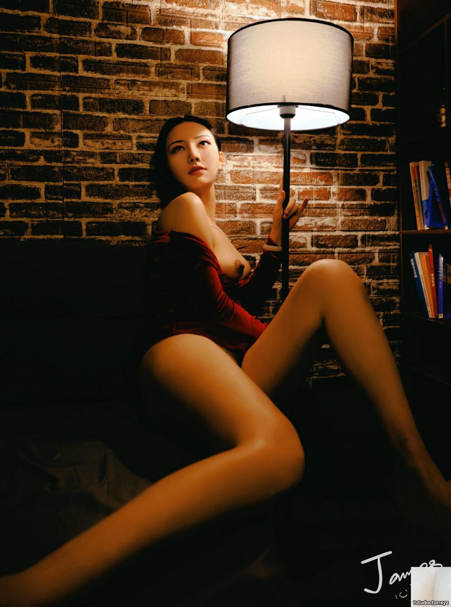 Photographer – Heart Shaking James Beautiful Model Photography · photo 90 of 100