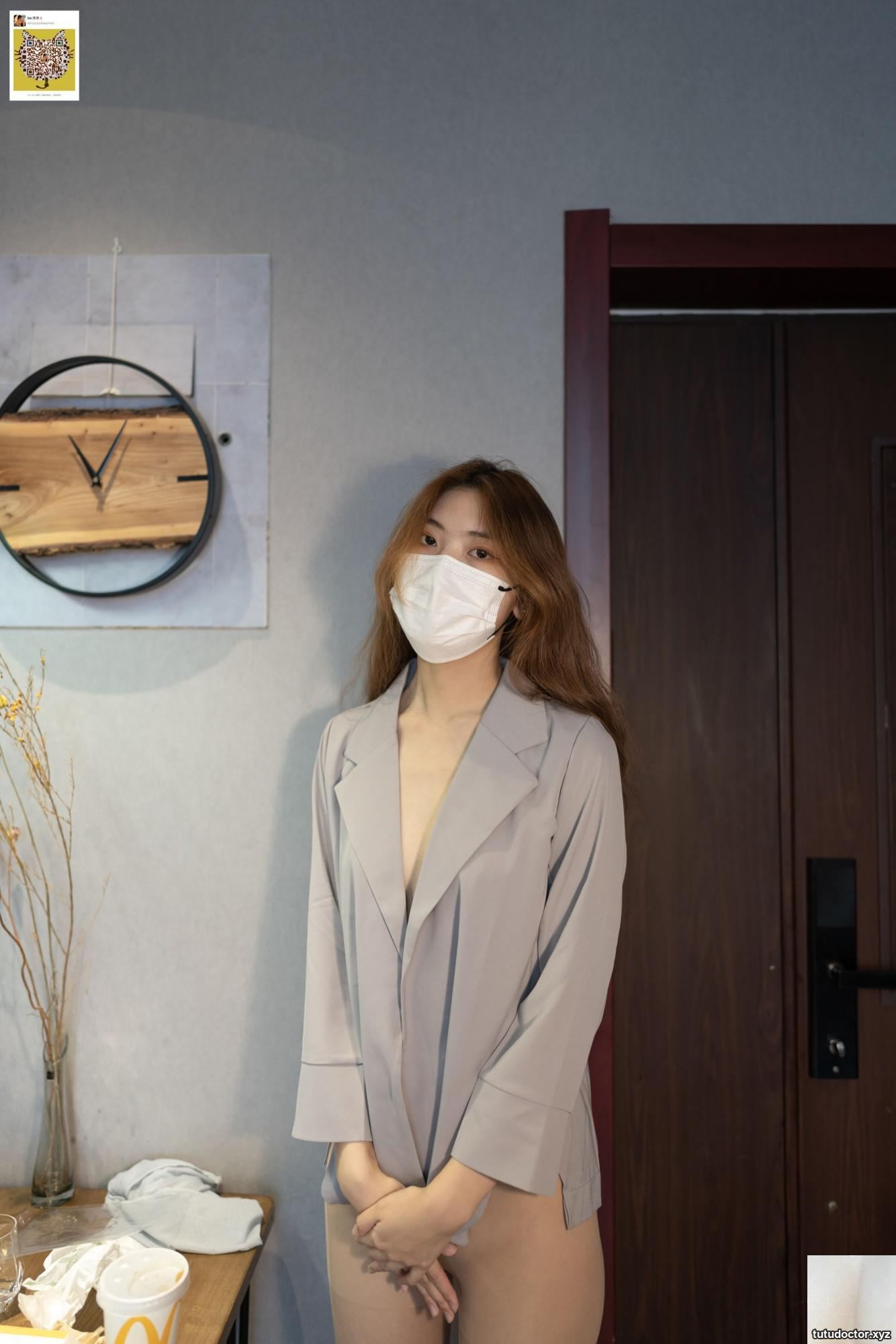 Shiwei vacuum suit · photo 40 of 90