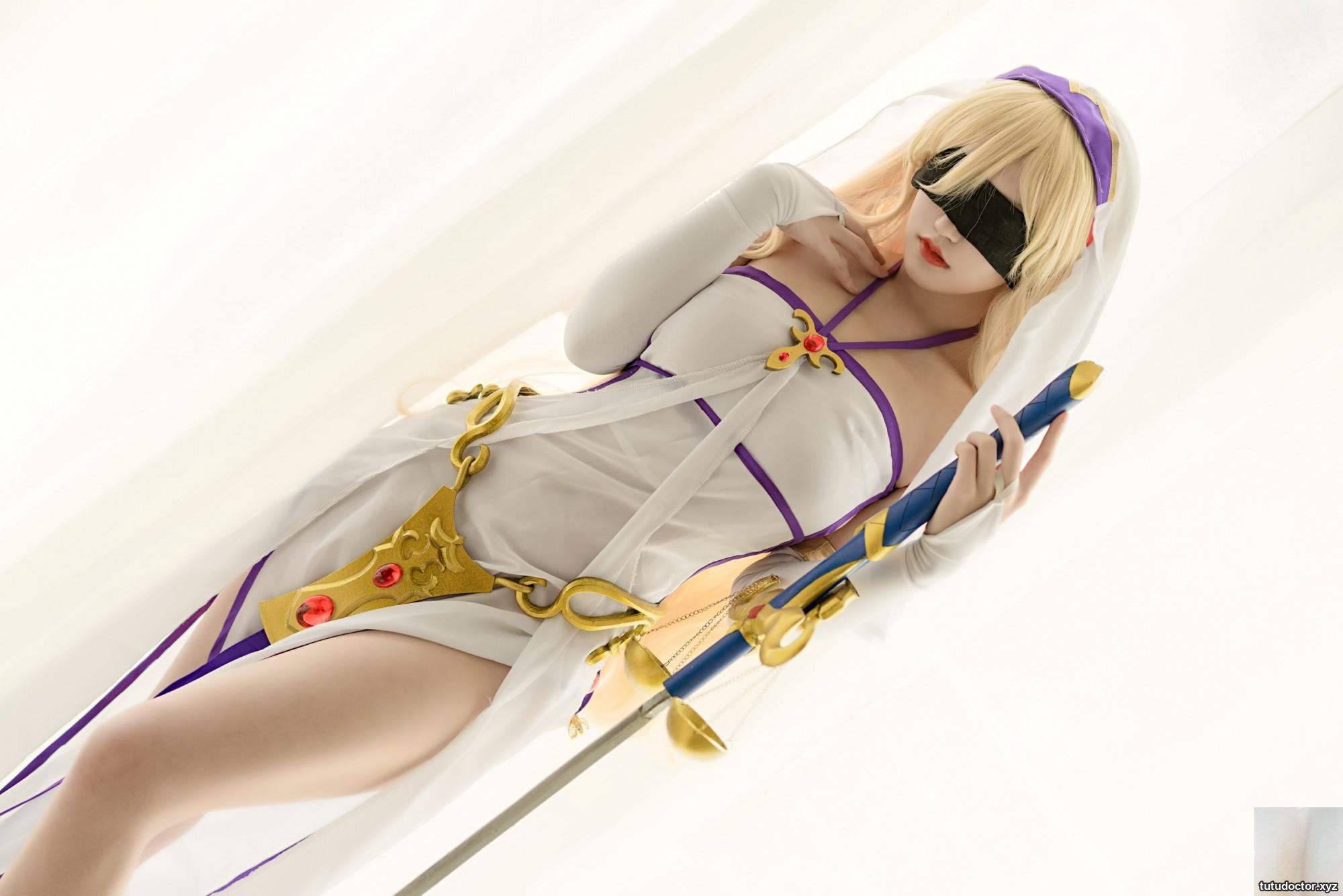 (Coser) Ogura Chiyo w – Sword Saint (41P)